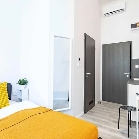 - Relaxing - Relaxing Sleep * Budapest